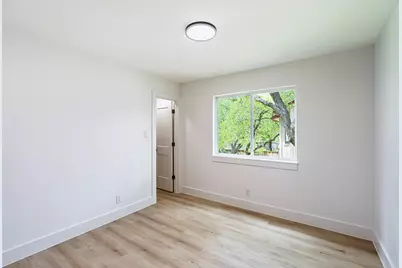 9111 Hazelhurst Drive, Austin, TX 78729 - Photo 19