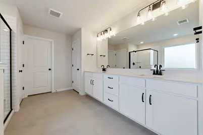134 Arlington Park Loop, Hutto, TX 78634 - Photo 19