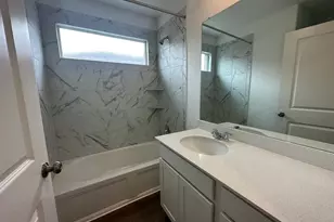 121 Seminole Dr, San Marcos, TX 78666 - Photo 9