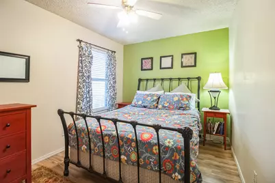 3008 Whisper Oaks Lane #B, Georgetown, TX 78628 - Photo 15