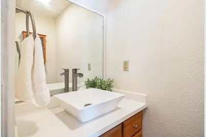 3008 Whisper Oaks Lane #B, Georgetown, TX 78628 - Photo 5