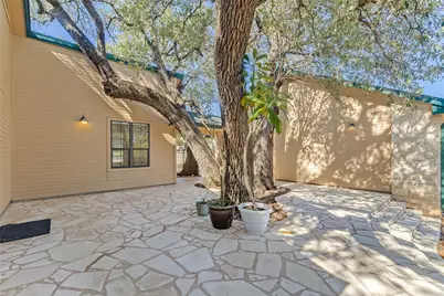 309 Delaware Springs Boulevard, Burnet, TX 78611 - Photo 3