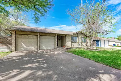 2804 Sissinghurst Drive, Austin, TX 78745 - Photo 3