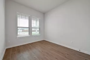 201 Arches Dr, Kyle, TX 78640 - Photo 9