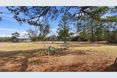 182 Little Ranch Road, Red Rock, TX 78662 - Photo 11