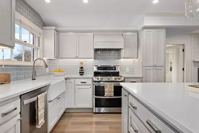 5807 Fairlane Drive, Austin, TX 78757 - Photo 17