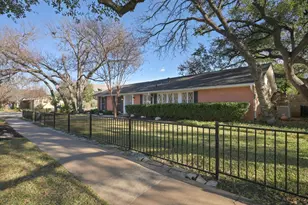 5807 Fairlane Dr, Austin, TX 78757 - Photo 3