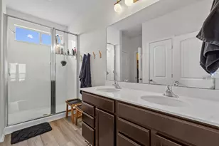 132 Nathaniel Dr, Taylor, TX 76574 - Photo 15