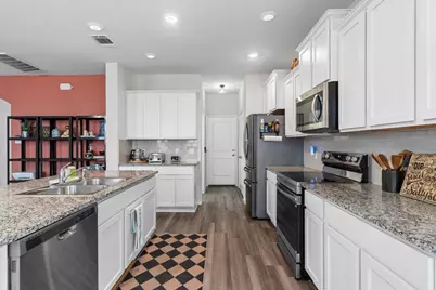 132 Nathaniel Drive, Taylor, TX 76574 - Photo 9