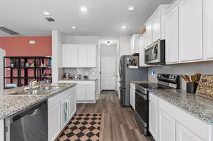 132 Nathaniel Dr, Taylor, TX 76574 - Photo 9