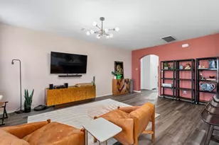 132 Nathaniel Dr, Taylor, TX 76574 - Photo 7