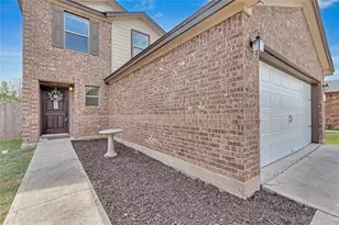 511 Estes Park, Taylor, TX 76574 - Photo 3