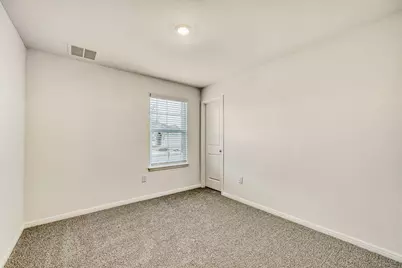 1936 Bandito Bluff Pass, Leander, TX 78641 - Photo 9