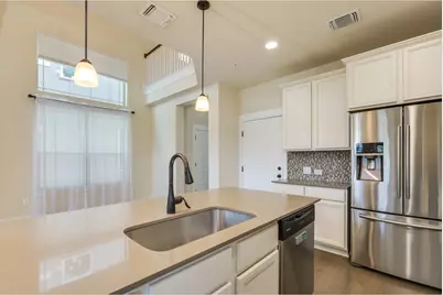 7906 Wildcat Pass, Austin, TX 78757 - Photo 13