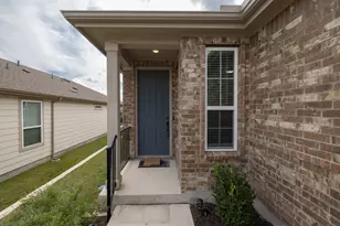 716 Kitty Hawk Rd, Georgetown, TX 78633 - Photo 3