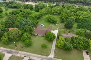 1007 S Gabriel Dr, Leander, TX 78641 - Photo 31