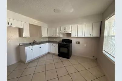 2203 Donahue Lane, Austin, TX 78744 - Photo 3