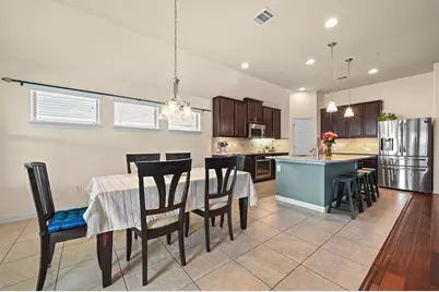 703 N Emory Cove, Hutto, TX 78634 - Photo 9