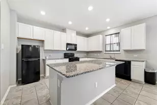 117 Kyndals Meadow Cove, Georgetown, TX 78628 - Photo 9