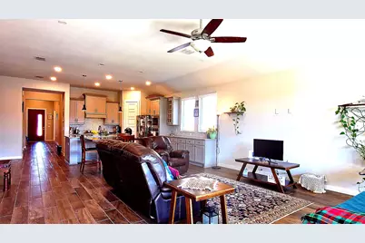 8001 Silhouette Street, Austin, TX 78744 - Photo 11