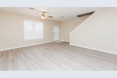 212 Sandstone Drive #G, Jarrell, TX 76537 - Photo 5
