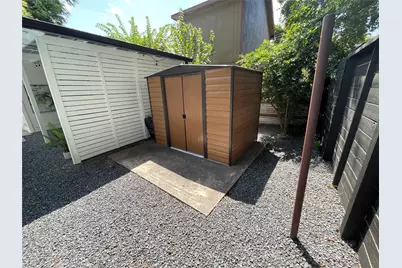 2402 Santa Rita Street, Austin, TX 78702 - Photo 15