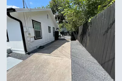 2402 Santa Rita Street, Austin, TX 78702 - Photo 3