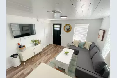 2402 Santa Rita Street, Austin, TX 78702 - Photo 3