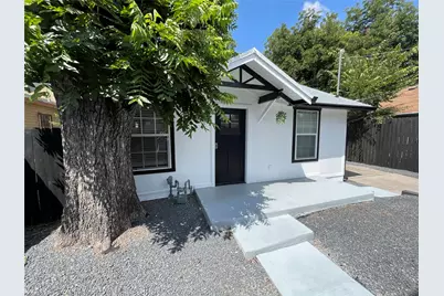 2402 Santa Rita Street, Austin, TX 78702 - Photo 1