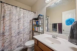 203 Holland St, Hutto, TX 78634 - Photo 13