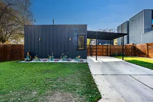 7525 Delafield Ln, Austin, TX 78752 - Photo 3