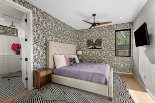 7525 Delafield Ln, Austin, TX 78752 - Photo 15