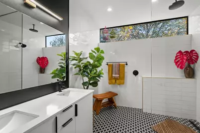 7525 Delafield Lane #B, Austin, TX 78752 - Photo 1