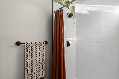 7525 Delafield Lane #B, Austin, TX 78752 - Photo 35