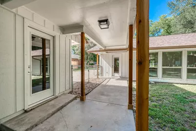 319 Columbine Street, Meadowlakes, TX 78654 - Photo 27