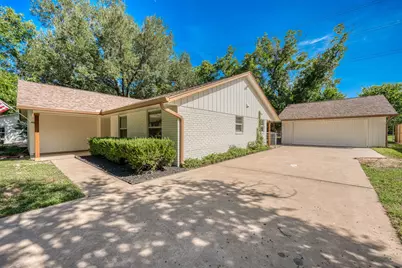 319 Columbine Street, Meadowlakes, TX 78654 - Photo 3