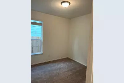 504 Barbary Coast Ln Lane, Jarrell, TX 76537 - Photo 17