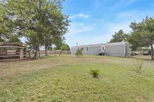 145 Arosa Dr, Elgin, TX 78621 - Photo 31