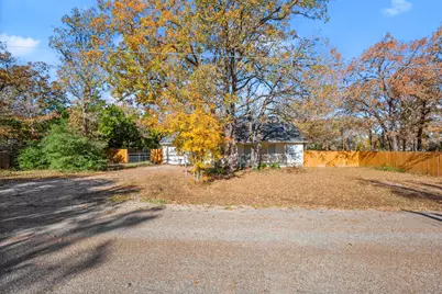 200 Blanket Flower Drive, Bastrop, TX 78602 - Photo 3