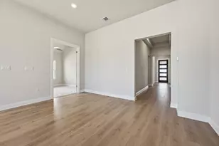 20216 Smedley Dr, Pflugerville, TX 78660 - Photo 11