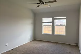 213 Lily Pond Trl, San Marcos, TX 78666 - Photo 5