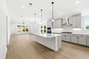 7009 Cliff Rose Dr, Spicewood, TX 78669 - Photo 3