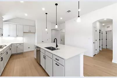 7009 Cliff Rose Drive, Spicewood, TX 78669 - Photo 5