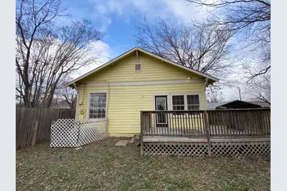 303 Taylor Street, Hutto, TX 78634 - Photo 21