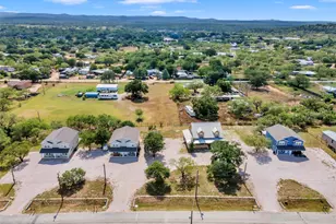 1220 Nora Ln, Kingsland, TX 78639 - Photo 3