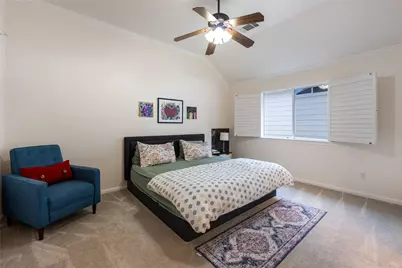 12920 Bloomfield Hills Lane, Austin, TX 78732 - Photo 23