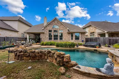 12920 Bloomfield Hills Lane, Austin, TX 78732 - Photo 35
