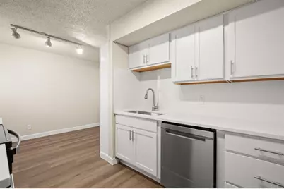 2408 Longview Street #112, Austin, TX 78705 - Photo 3