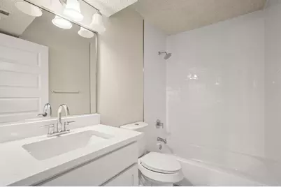 2408 Longview Street #112, Austin, TX 78705 - Photo 11