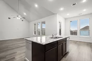 841 Spinnaker Loop, Kyle, TX 78640 - Photo 17